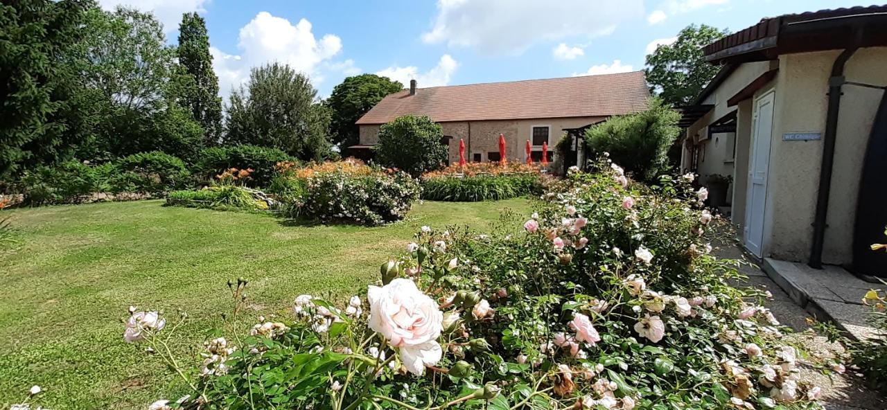 L' Appartement Du Camping Hautoreille Bannes  Exterior foto